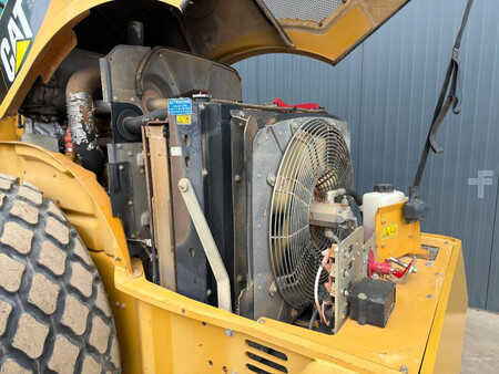 Komprimator 2011 Caterpillar CS76 XT (24)