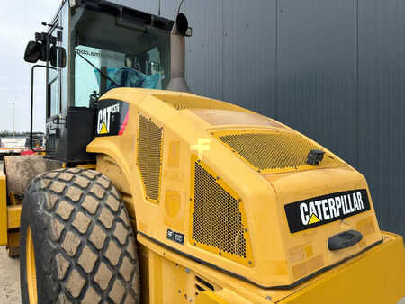 Komprimator 2011 Caterpillar CS76 XT (6)
