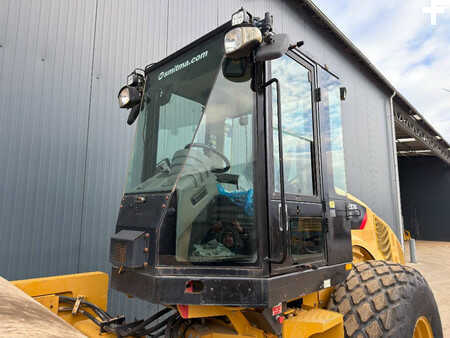 Komprimator 2011 Caterpillar CS76 XT (9)