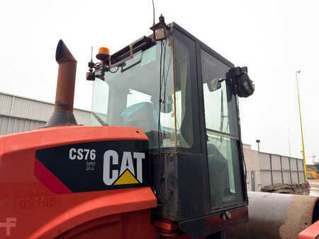 Komprimator 2011 Caterpillar CS76 XT (12)