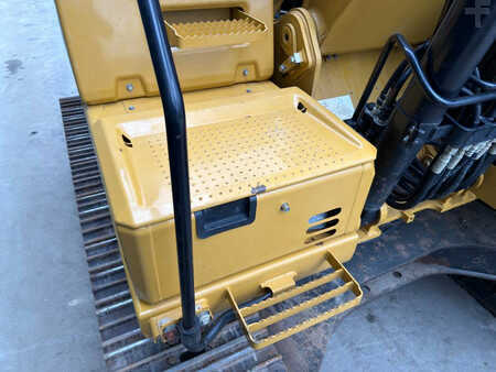 Korečková rýpadla 2016 Caterpillar 320FL VA (17)