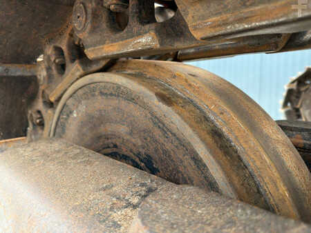 Korečková rýpadla 2016 Caterpillar 320FL VA (34)