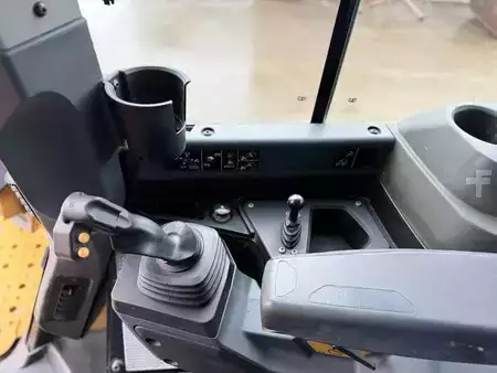 Bulldozer 2020 Caterpillar D5 LGP (40)