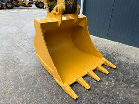 Excavadoras de cadenas 2008 Caterpillar 320D L (12)