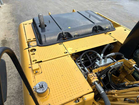 Excavadoras de cadenas 2008 Caterpillar 320D L (21)