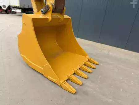 Rupsgraafmachines 2011 Caterpillar 329E L - NEW CHAINS AND TRACKS (20)