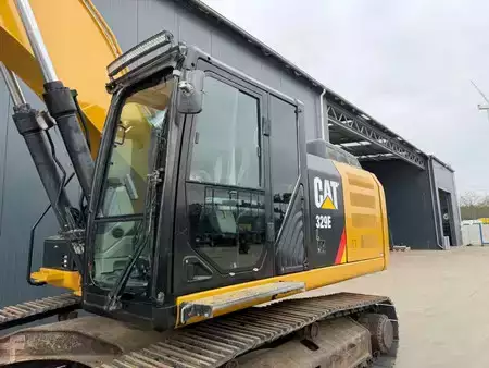 Rupsgraafmachines 2011 Caterpillar 329E L - NEW CHAINS AND TRACKS (7)