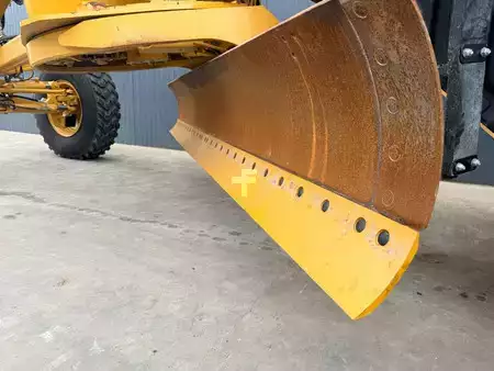 Grader 2015 Caterpillar 140M3 (30)