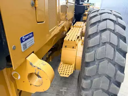 Grader 2015 Caterpillar 140M3 (36)