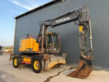 Excavadoras de ruedas 2016 Volvo EWR150E - Stabilizers (4)