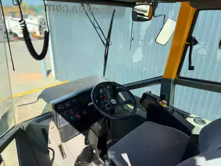 Single drum compactors 2011 Dynapac CA612D (26)