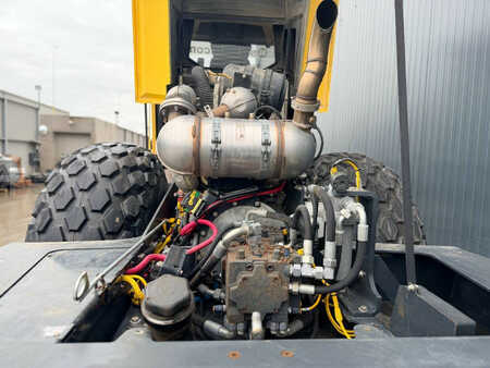 Enkelt tromlekomprimator 2017 BOMAG BW213D-5 (23)