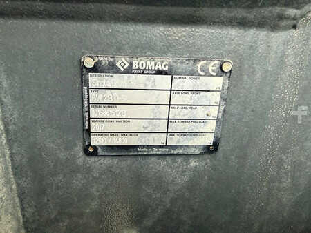Enkelt tromlekomprimator 2017 BOMAG BW213D-5 (7)
