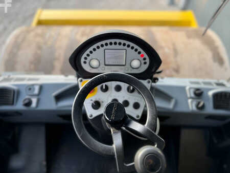 Enkelt tromlekomprimator 2019 BOMAG BW213D-5 (35)