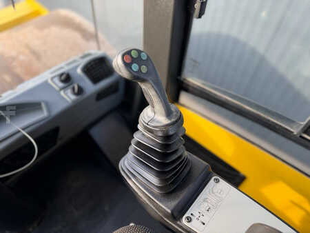 Enkelt tromlekomprimator 2019 BOMAG BW213D-5 (40)