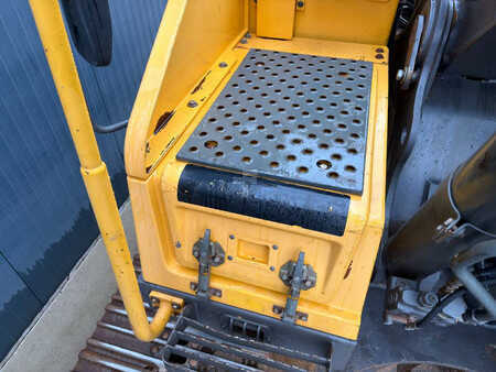 Excavadoras de cadenas 2015 Volvo EC220E L (16)