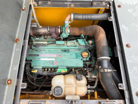 Excavadoras de cadenas 2015 Volvo EC220E L (25)