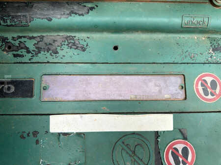 Excavadoras de cadenas 2015 Volvo EC220E L (27)