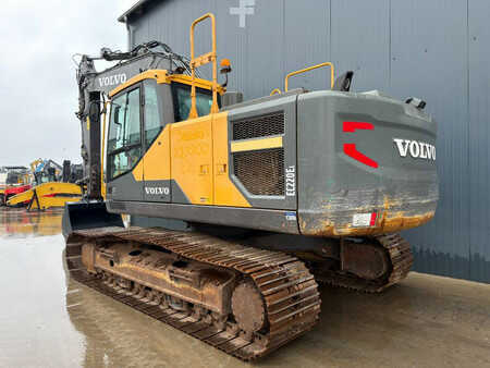 Excavadoras de cadenas 2015 Volvo EC220E L (3)