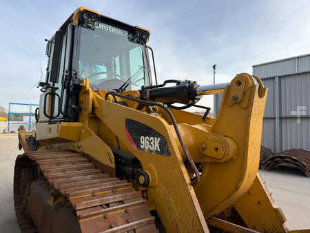 Lánctalpas rakodó 2016 Caterpillar 963K (10)