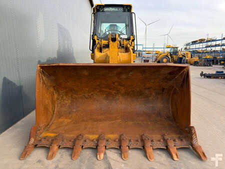 Lánctalpas rakodó 2016 Caterpillar 963K (12)