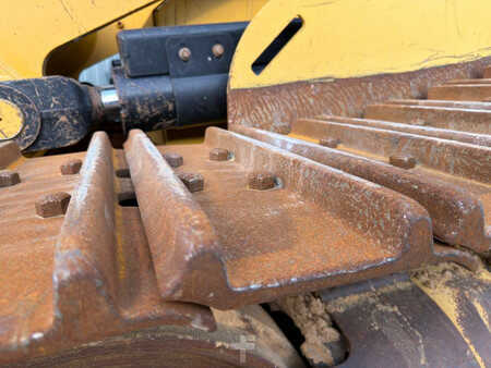 Lánctalpas rakodó 2016 Caterpillar 963K (25)