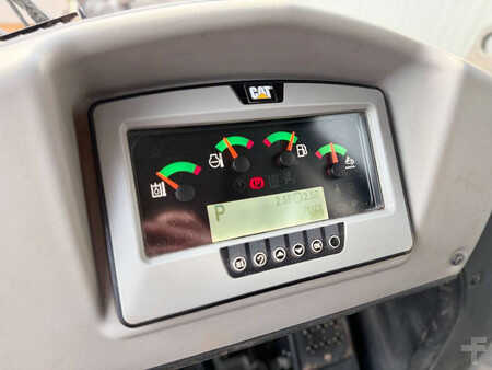 Lánctalpas rakodó 2016 Caterpillar 963K (36)