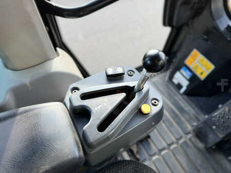 Lánctalpas rakodó 2016 Caterpillar 963K (38)