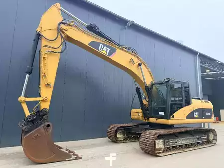 Excavadoras de cadenas 2007 Caterpillar 320D L (1)