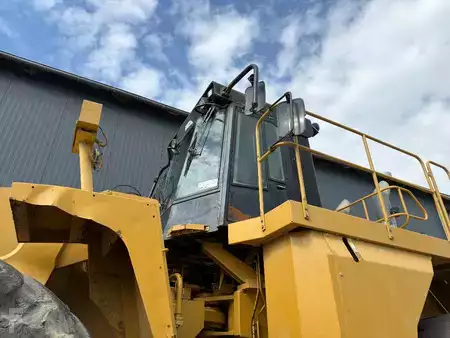 Wielladers 2007 Caterpillar 990H (31)