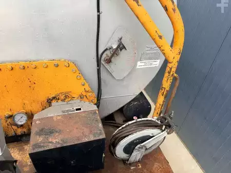 Overige 2001 Renault Acmar - 12.000 Liter (22)