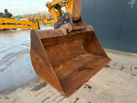 Korečková rýpadla 2019 Caterpillar 323 07B | 70% good U/C (13)