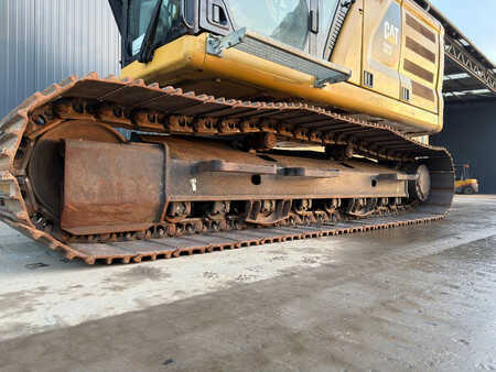 Korečková rýpadla 2019 Caterpillar 323 07B | 70% good U/C (36)