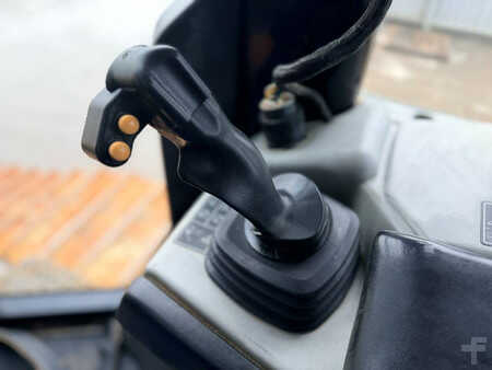 Pásové buldozery 2015 Caterpillar D6N XL - Foldable Blade (10)