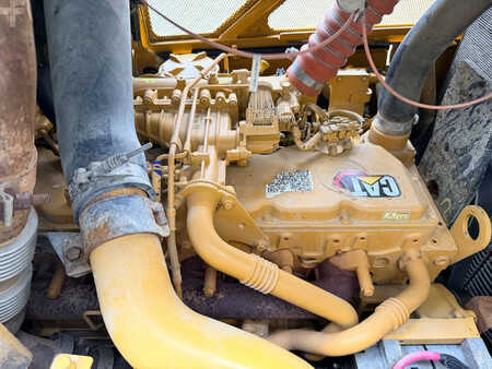 Pásové buldozery 2015 Caterpillar D6N XL - Foldable Blade (31)