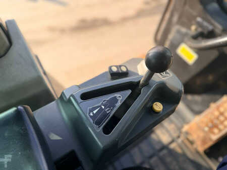 Beltelaster 2007 Caterpillar 963D (14)