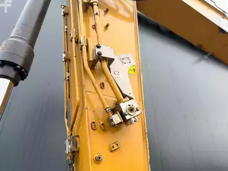 Beltegraver 2018 Caterpillar 323 07A (13)