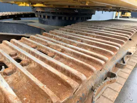 Beltegraver 2018 Caterpillar 323 07A (17)