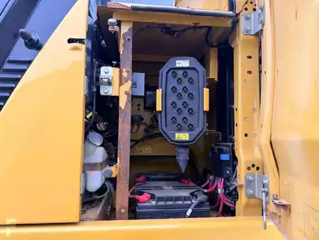 Beltegraver 2018 Caterpillar 323 07A (23)