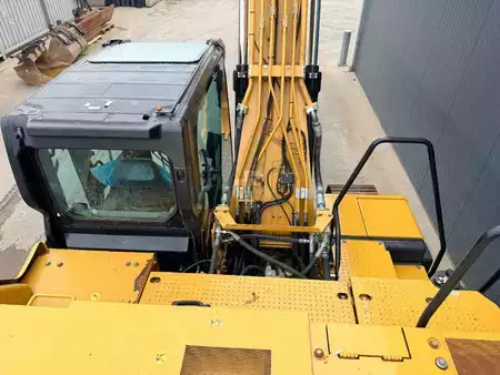 Beltegraver 2018 Caterpillar 323 07A (26)