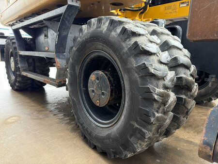 Escavatori gommati 2015 Caterpillar M318F (22)