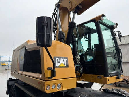 Escavatori gommati 2015 Caterpillar M318F (7)