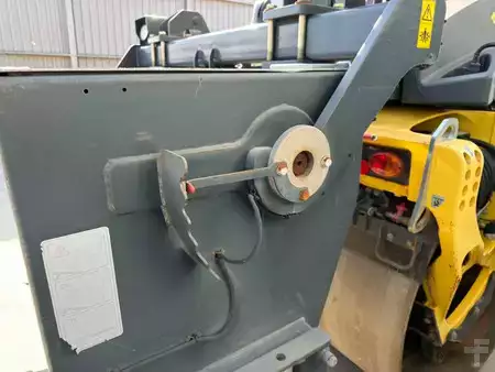 Tandemové válce 2014 BOMAG BW174AP-4i AM (18)