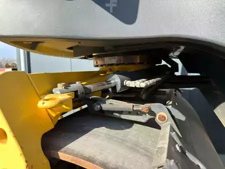 Tandemové válce 2014 BOMAG BW174AP-4i AM (28)