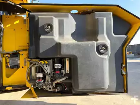 Tandemové válce 2014 BOMAG BW174AP-4i AM (39)