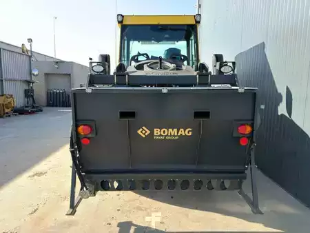 Tandemové válce 2014 BOMAG BW174AP-4i AM (8)