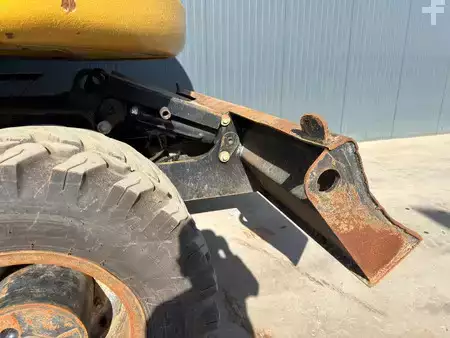 Excavadoras de ruedas 2017 Caterpillar M315F - With OilQuick (5)