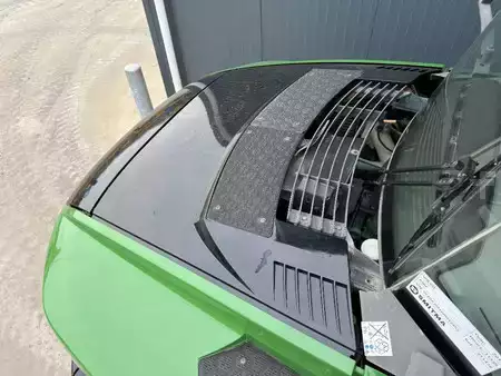 Nivelohjatut dumpperit 2013 Volvo A30F (17)