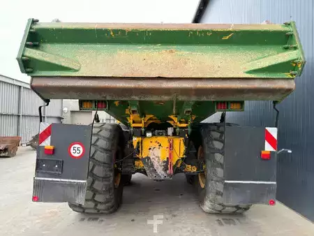 Nivelohjatut dumpperit 2013 Volvo A30F (4)