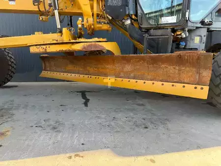 Niveleuse 2016 Caterpillar 140M3 AWD (16)